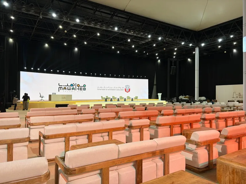 Beige and white lounge furniture creating a calm VVIP hospitality environment.