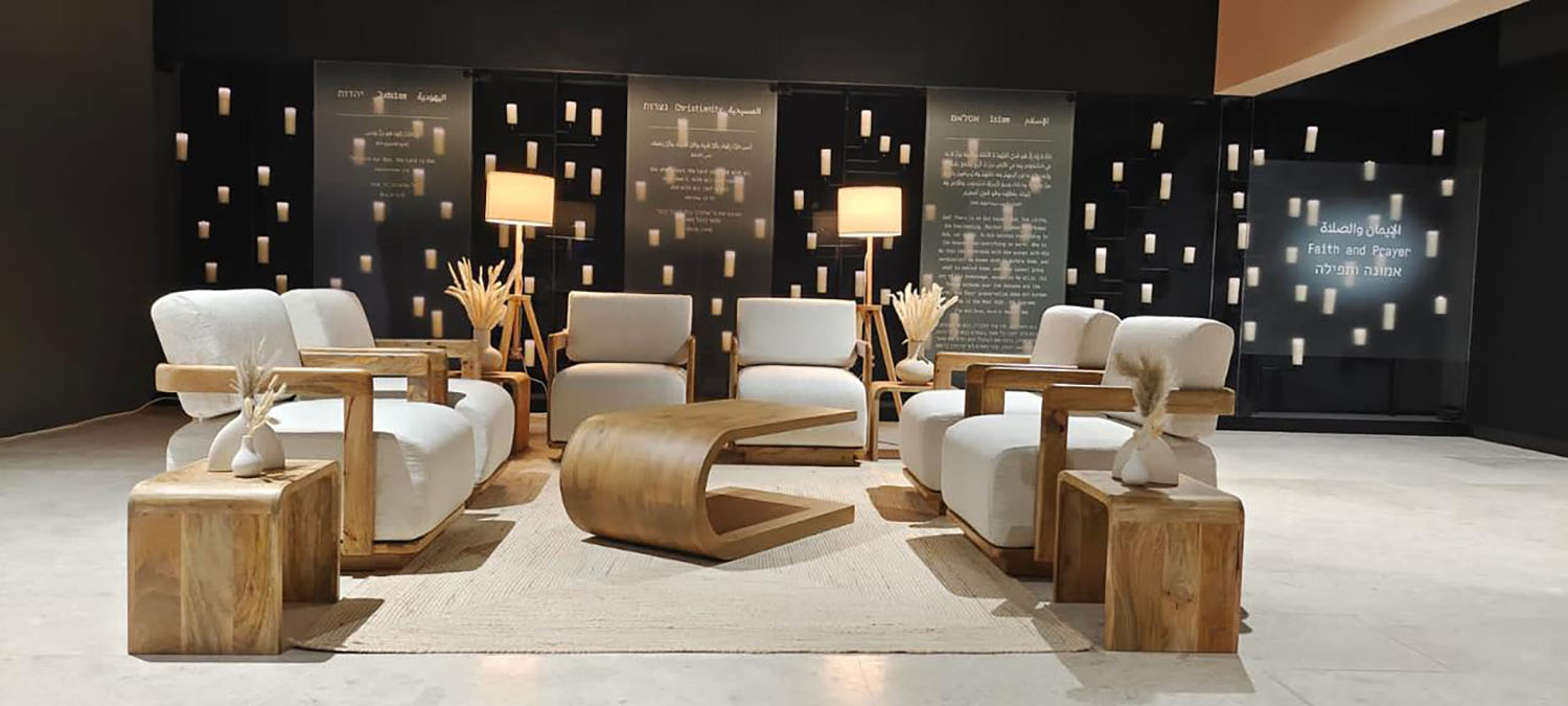 Contemporary event lounge using contrasting furniture colours to create visual impact.