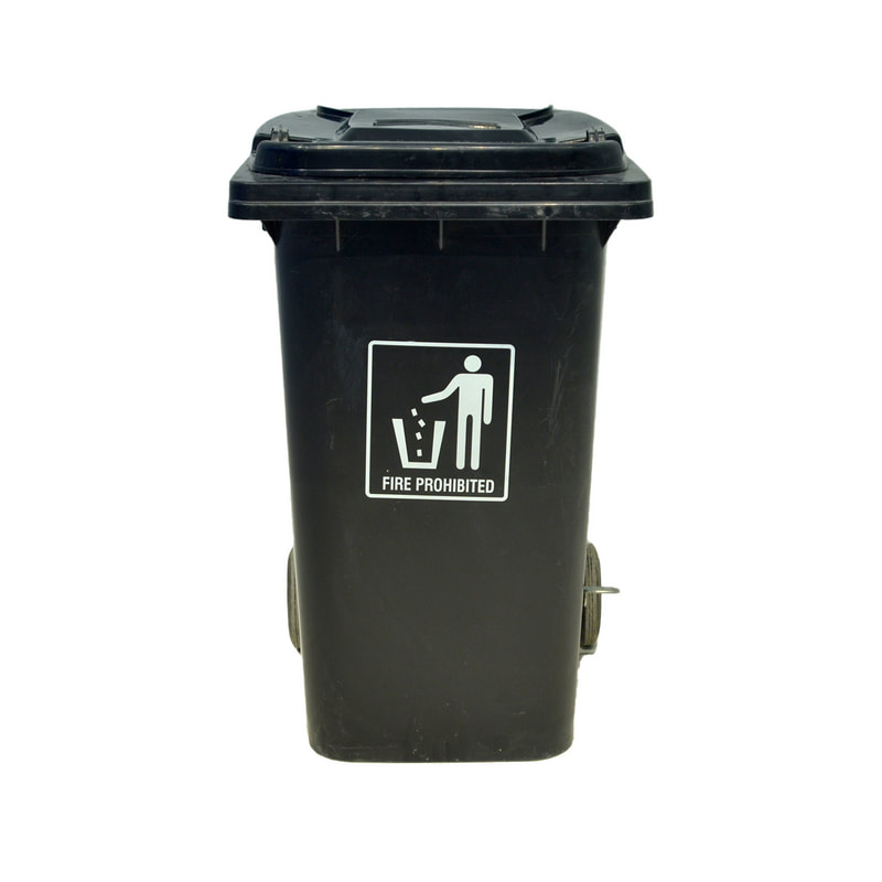 F-BI101-BL Type 1 XL garbage bin in black plastic with wheels