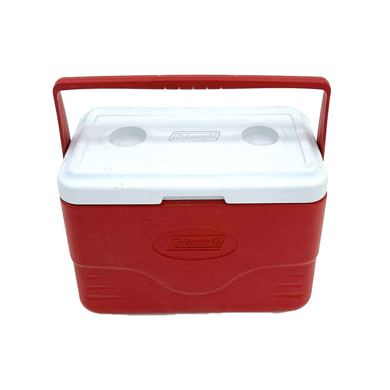 F-CB105-RE Type 5 Coleman cooler box in red (30L)