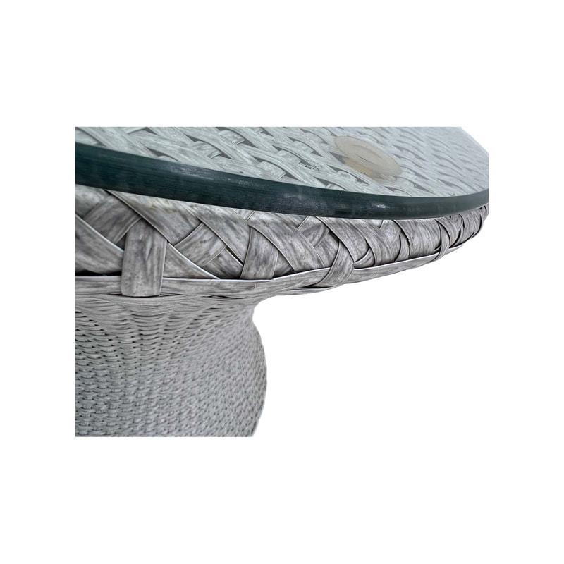 F-CT216-OW Corido coffee table in off-white rattan with a glass top