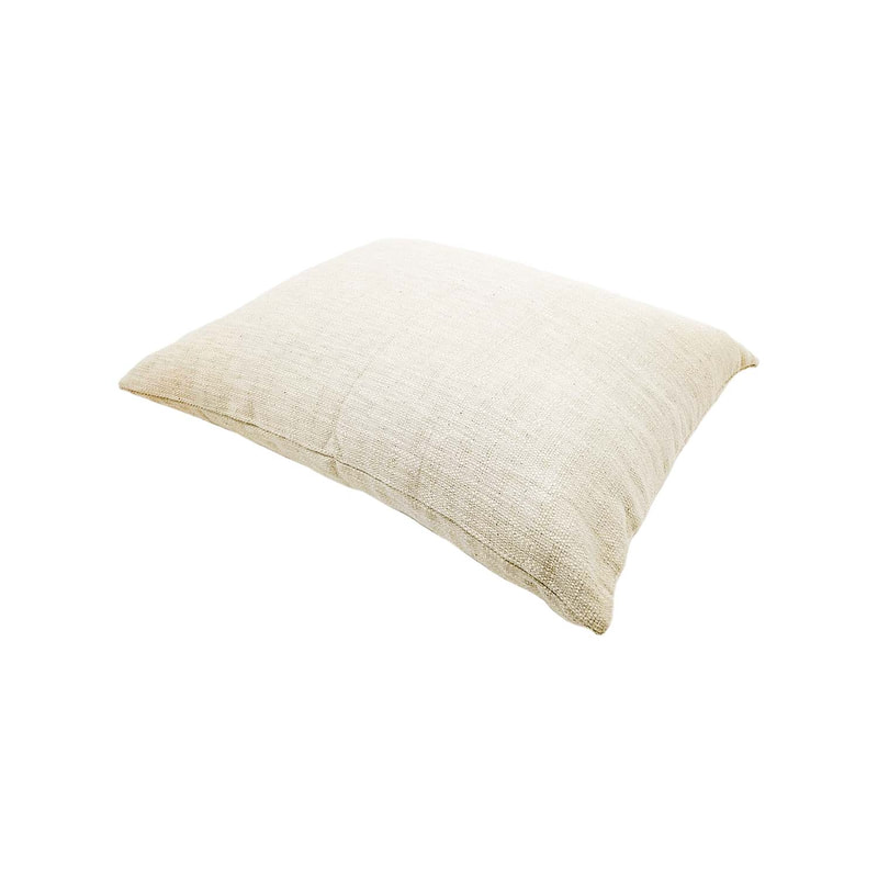 F-CU203-CR Laura Cushion in cream fabric