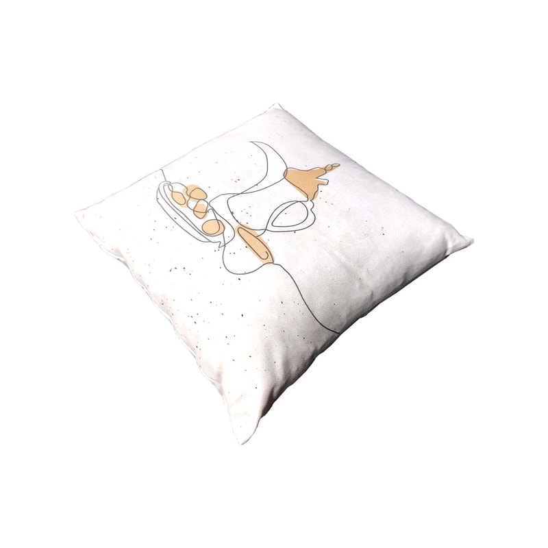 F-CW173-OW for 40cm x 40cm Maha cushion in off white with printed image on top