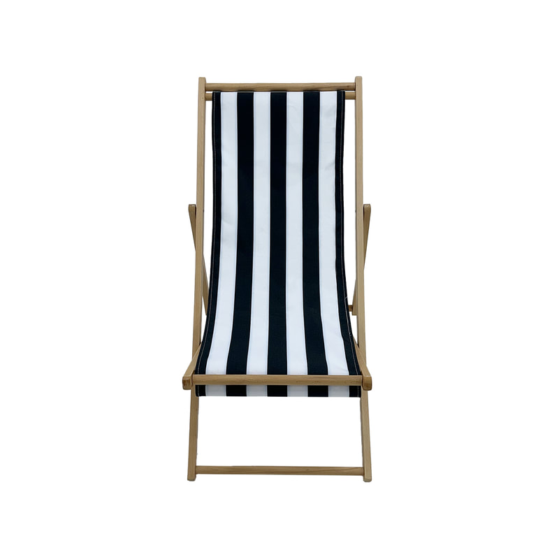 F-DC101-BW Malibu deck chair in black and white striped fabric with natural wooden frame