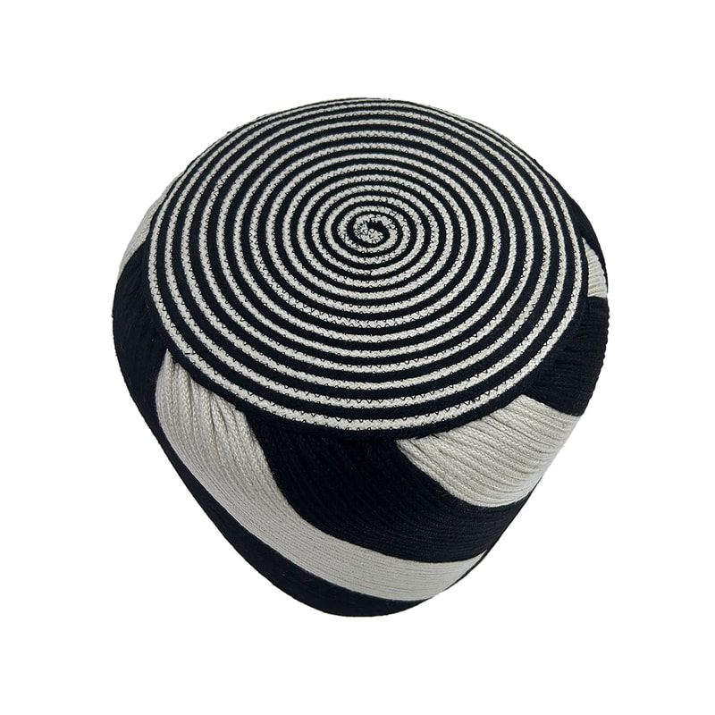 F-PF127-BI Criss handmade pouffe in black and ivory rope 