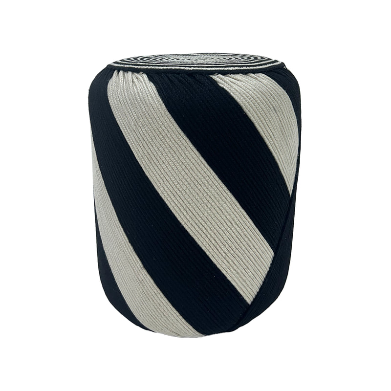 F-PF127-BI Criss handmade pouffe in natural and black rope 