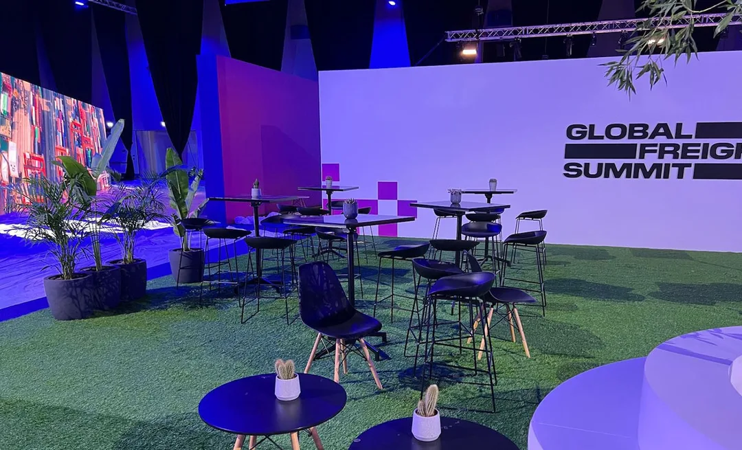 Contemporary lounge furniture supplied by Evolution Furniture for Global Freight Summit at Dubai Exhibition Centre.